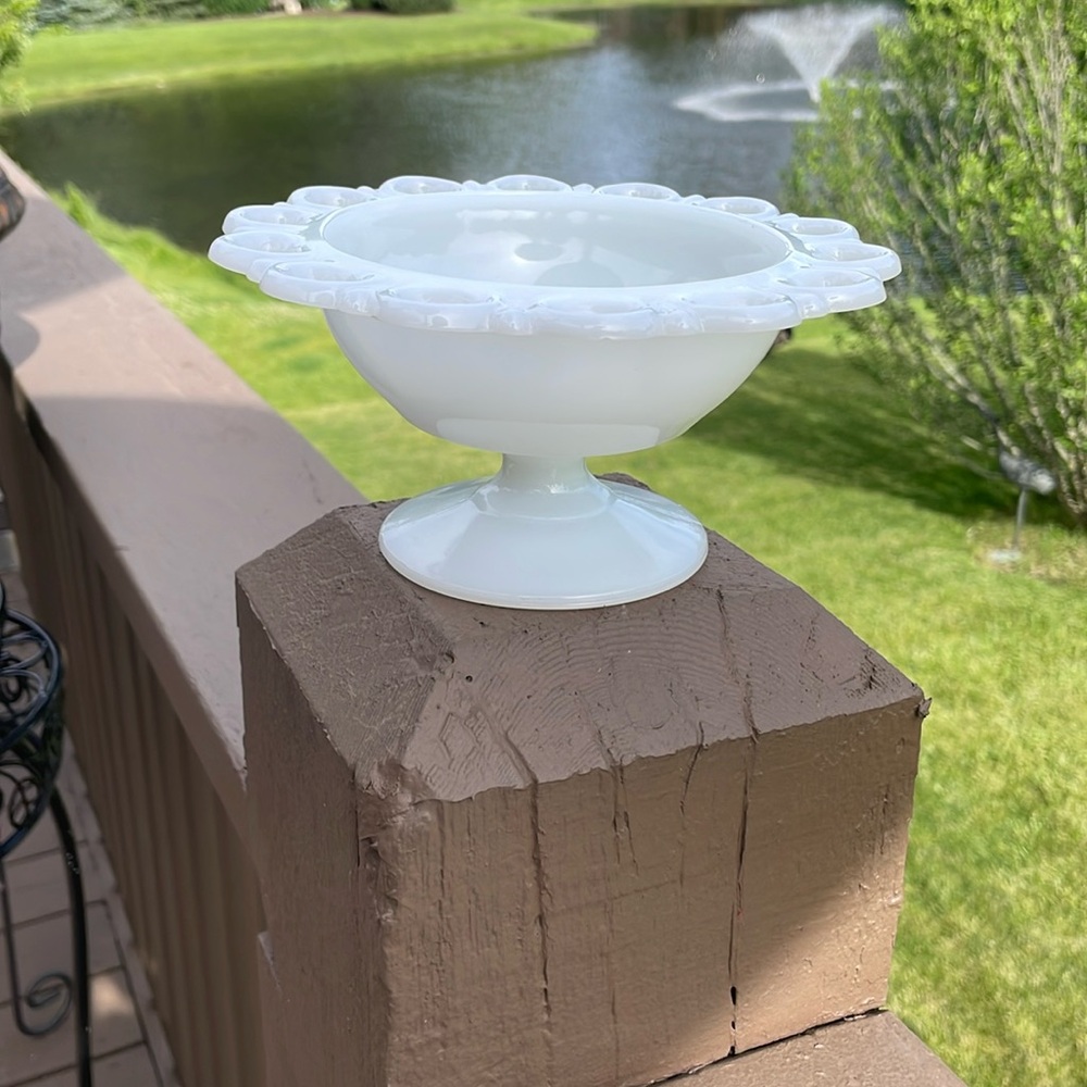 Vintage Milk Glass Compote Vase Dish Anchor Hocking Old Colony With Lace Edge
